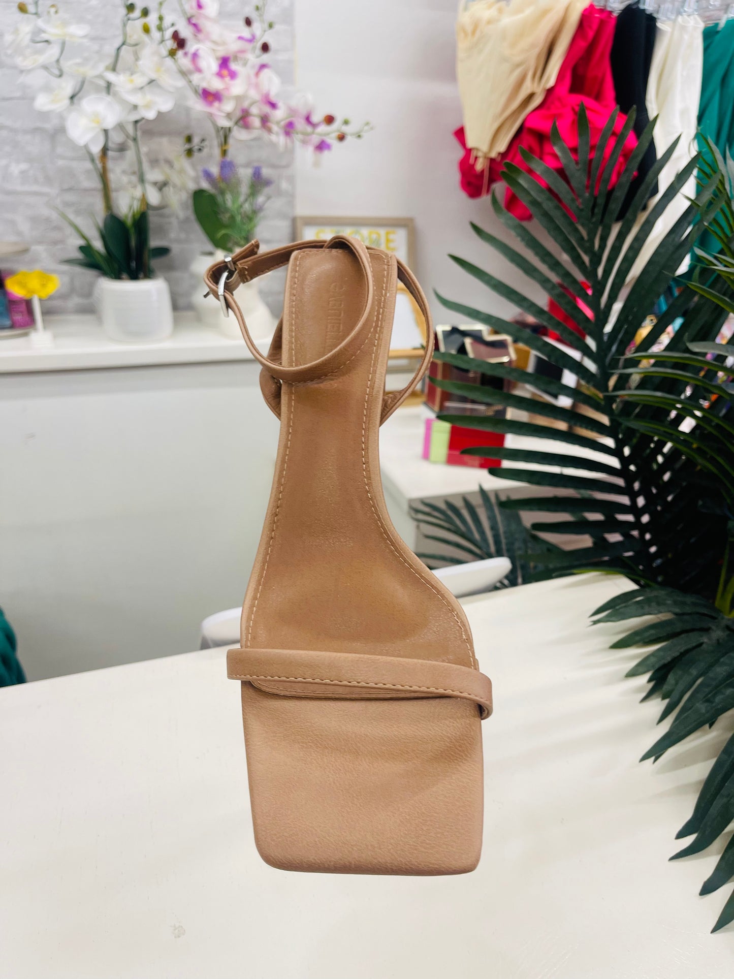 GU Kakra Single Band Sandals