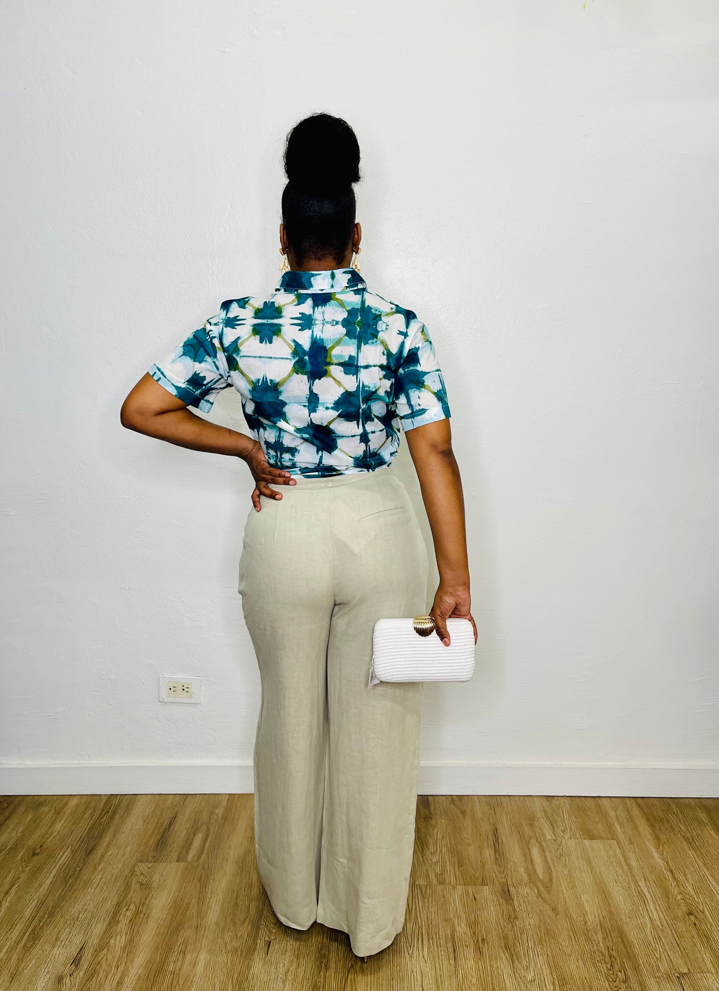 BR Voile Tie Front Cropped Shirt