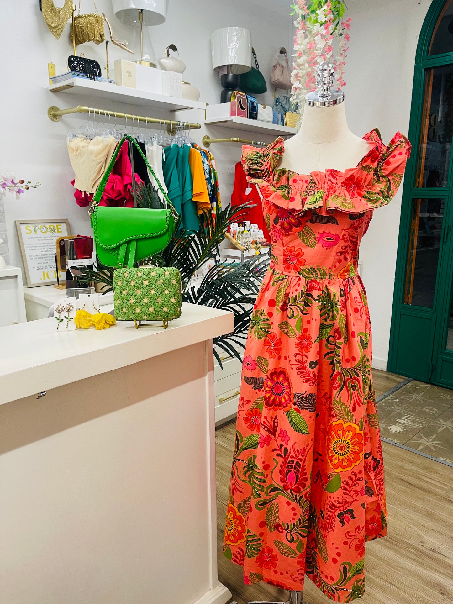 Fate Off Shlder Cutout Midi Dress