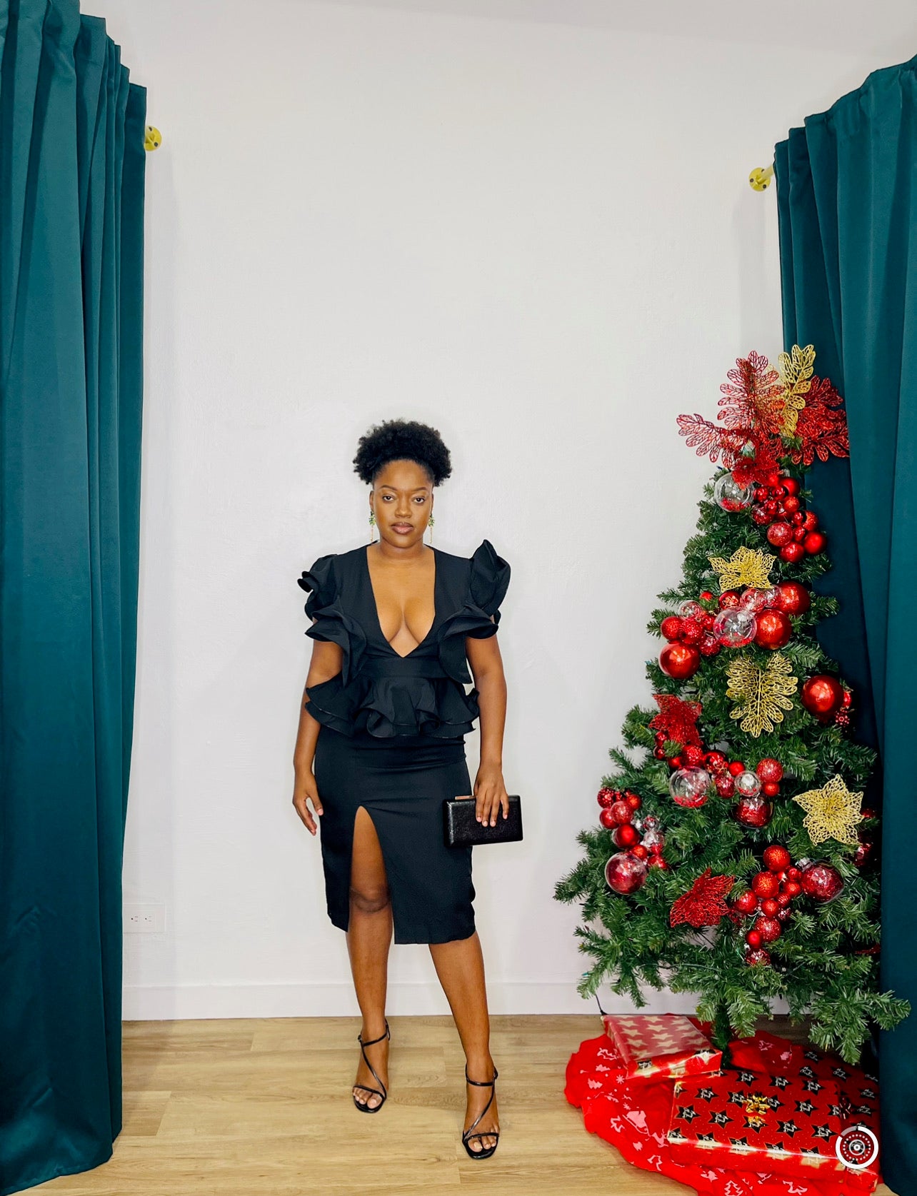 DO+BE V Neck Ruffle Split Dress