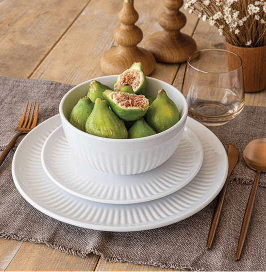 Dinnerware Set