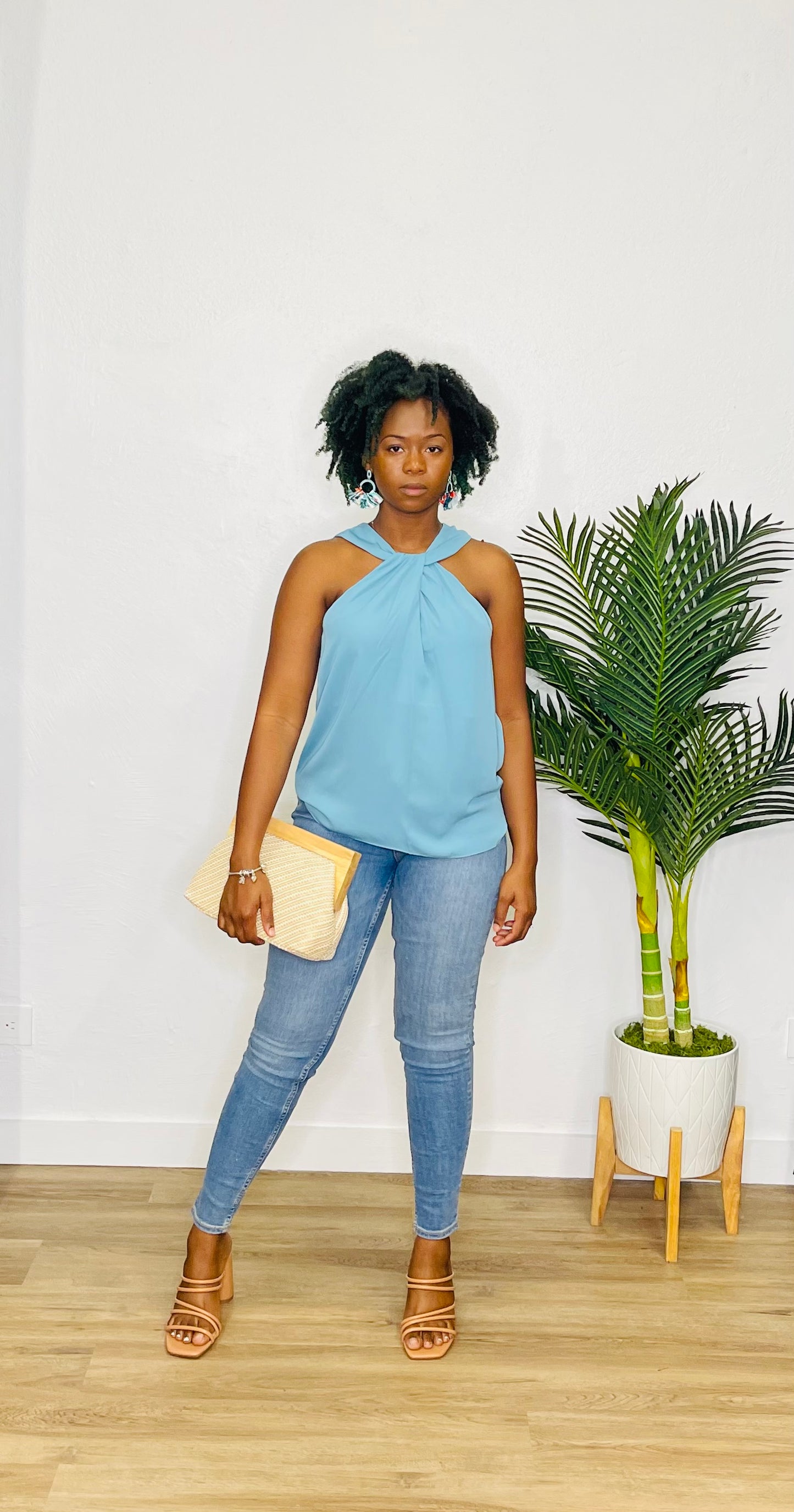 CA Halter Tank