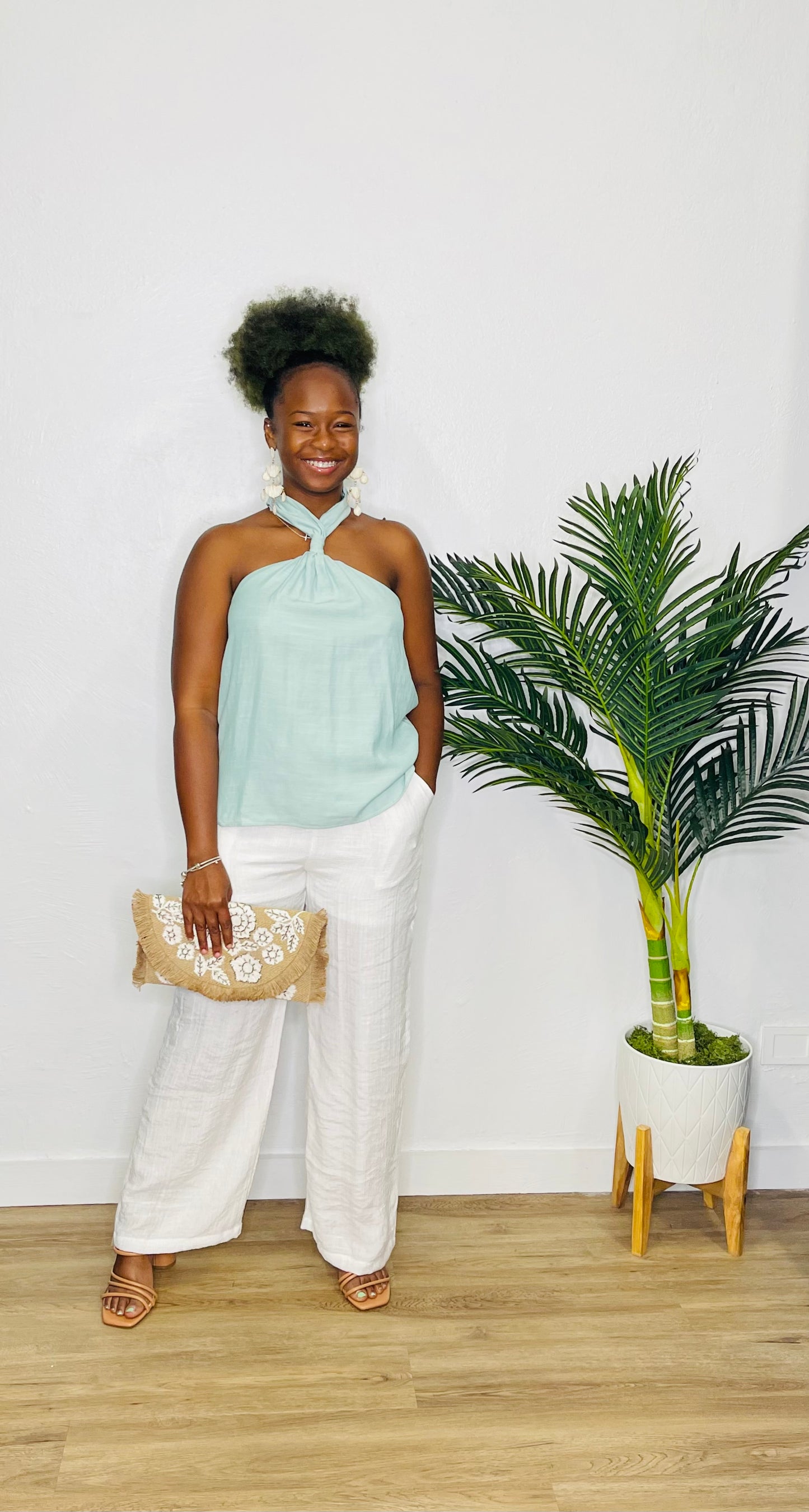 GILLI Criss Cross Top