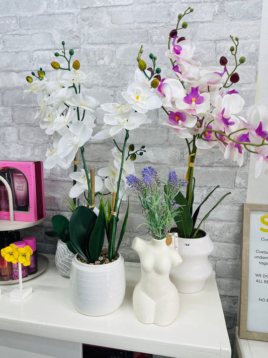 Body Vase w/ Faux Flrl