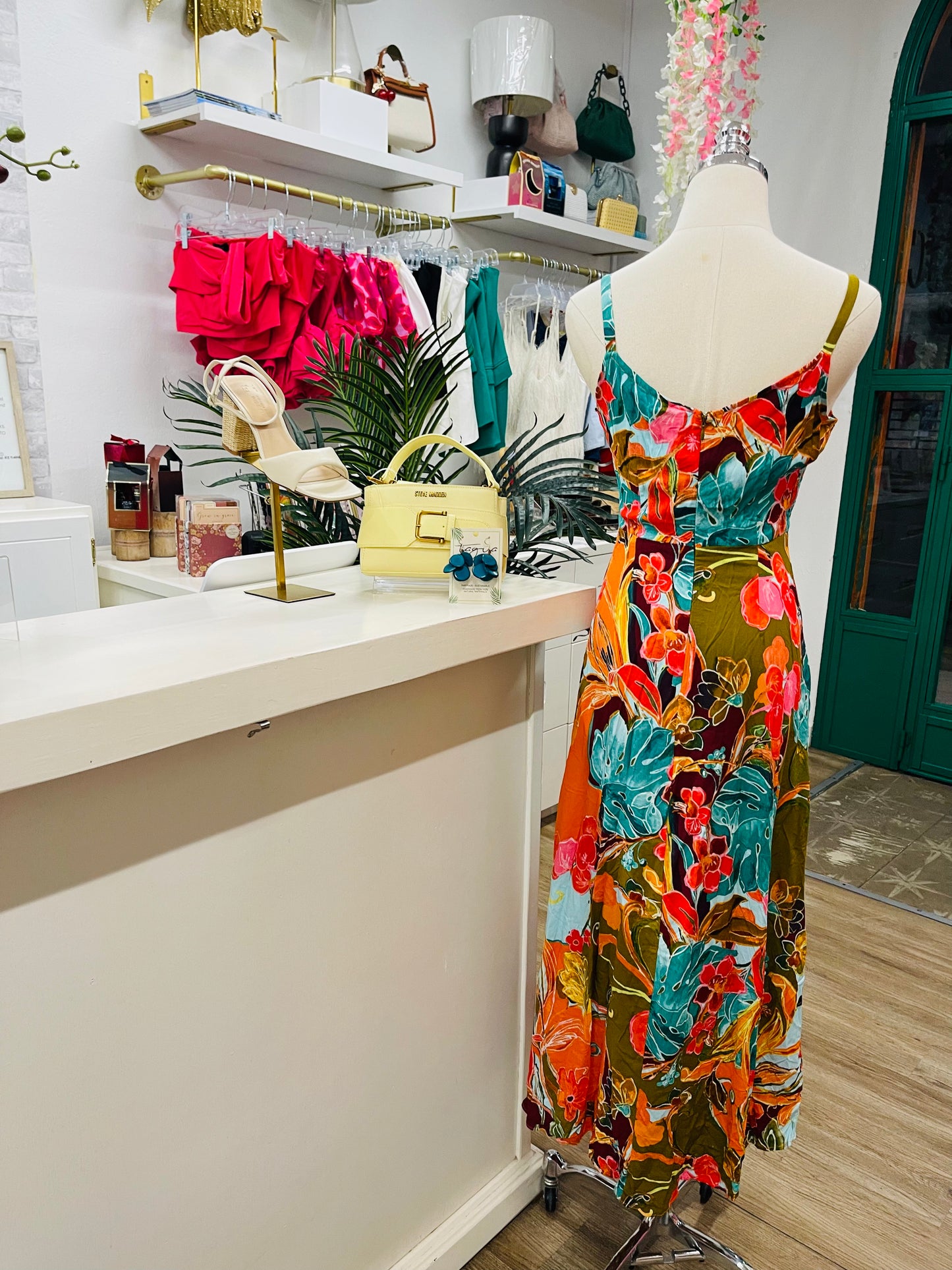MSK Gina Tie Midi Dress