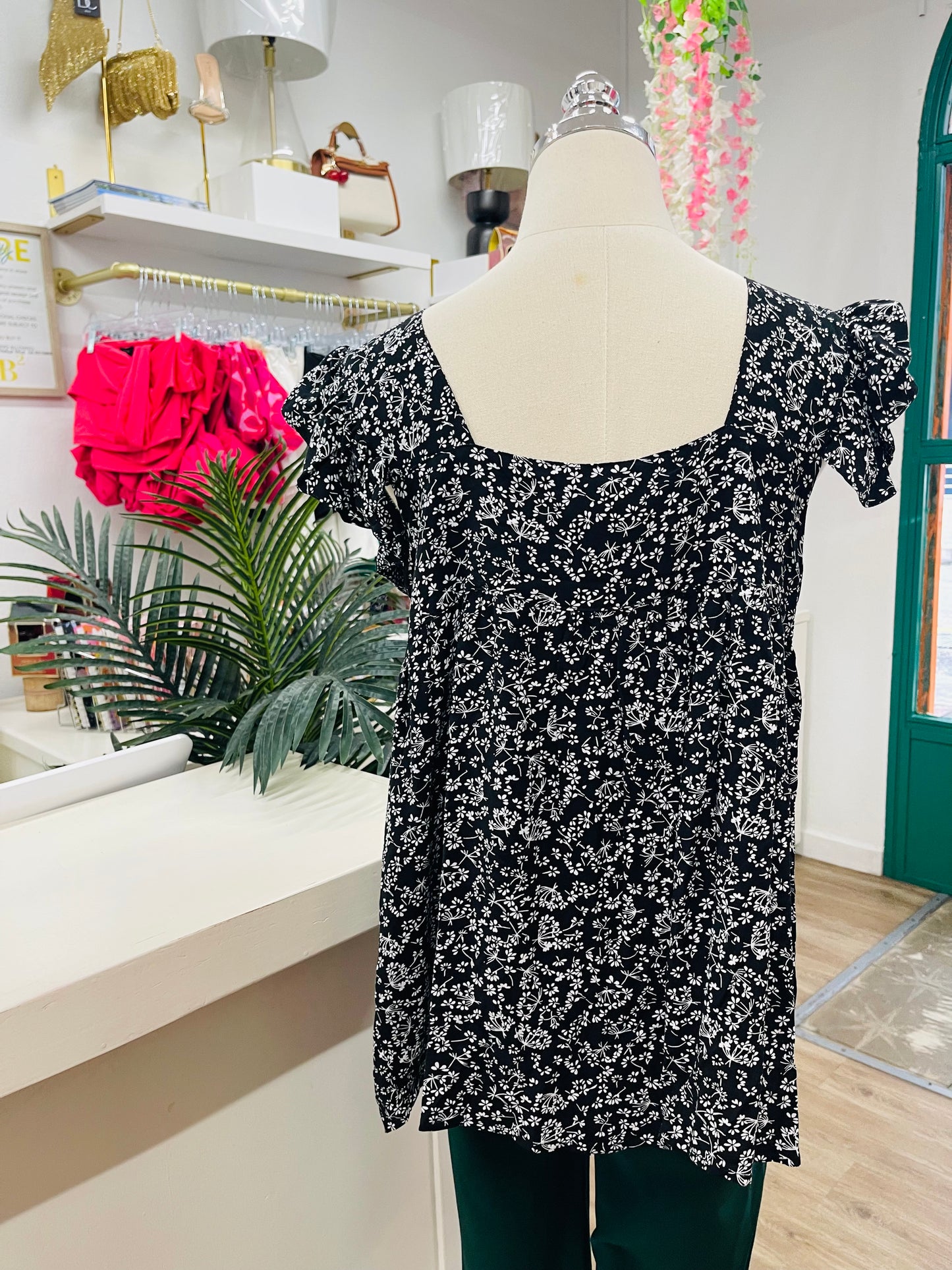 Cece Chloe Top