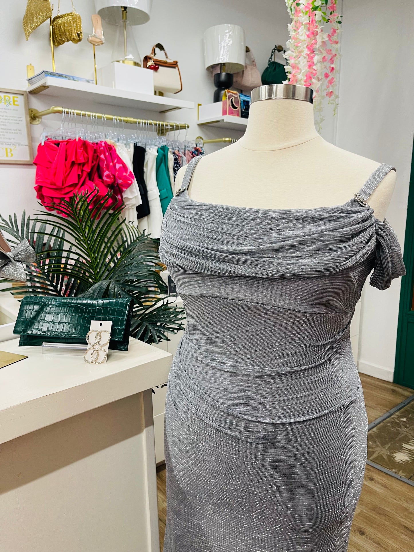 R&MR Metallic Gown