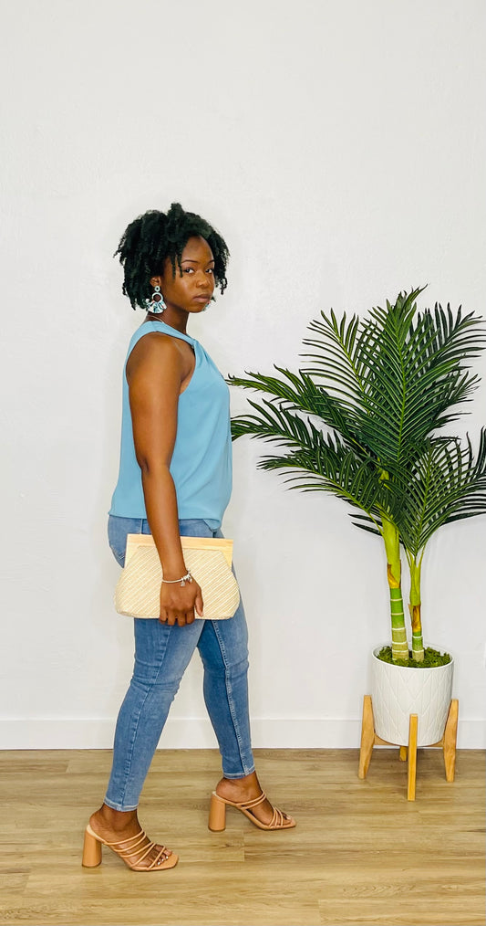 CA Halter Tank