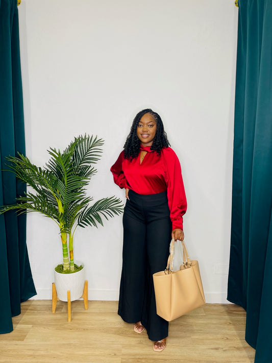 Glam LS Keyhole Top