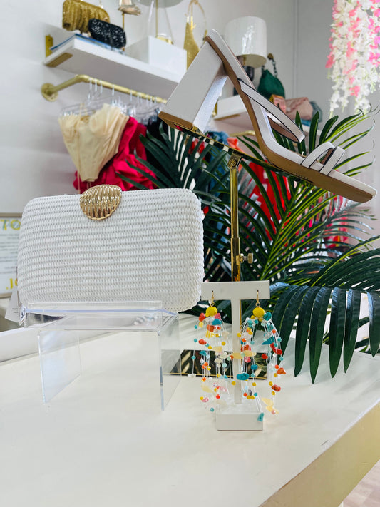 Shir. Coquille Clutch